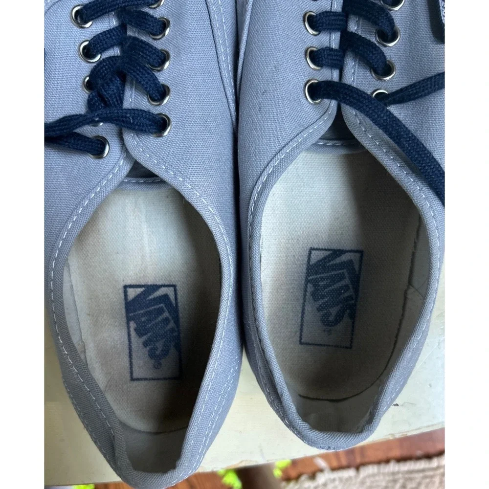 Vans light gray w/ navy laces sneakers men's 10.5